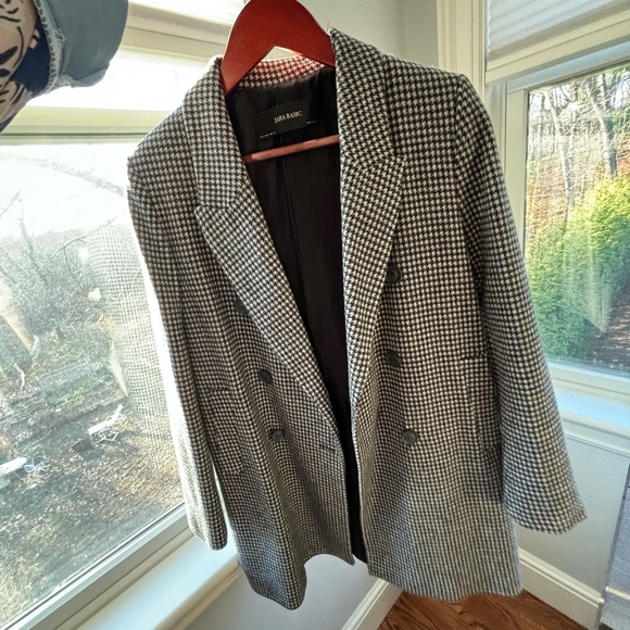 Zara basic size S blazer - Picture 9 of 9